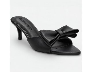 Tamanco Cia do Porto Elegance Salto Fino Laço Feminino - Preto Tamanco Cia do Porto Elegance Salto Fino Laço Feminino - Preto