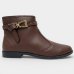 Bota Moleca Cano Extra Curto Fivela Feminina - Marrom