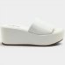 Tamanco Moleca Liso Plataforma Feminino - Branco