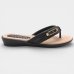 Chinelo Anabela Piccadilly Detalhe Dourado Feminino - Preto