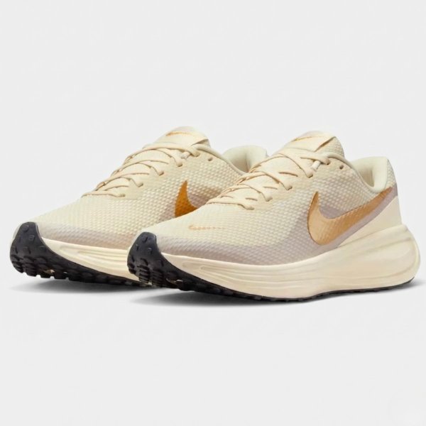 Tênis Nike Revolution 8 Feminino - Dourado
