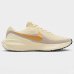 Tênis Nike Revolution 8 Feminino - Dourado