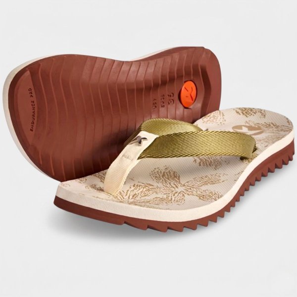 Chinelo Kenner Kyra Slim Estampada Feminino - Branco e Dourado